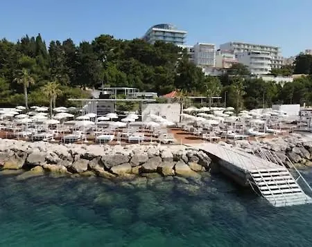 Seaside Haven Apartman