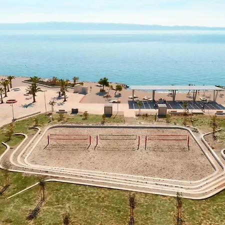 Seaside Haven Apartman *