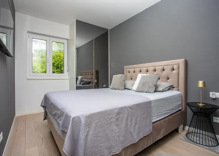 Apartment Seaside Haven Split