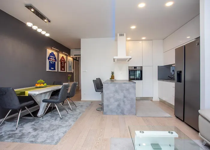 Seaside Haven Apartment *