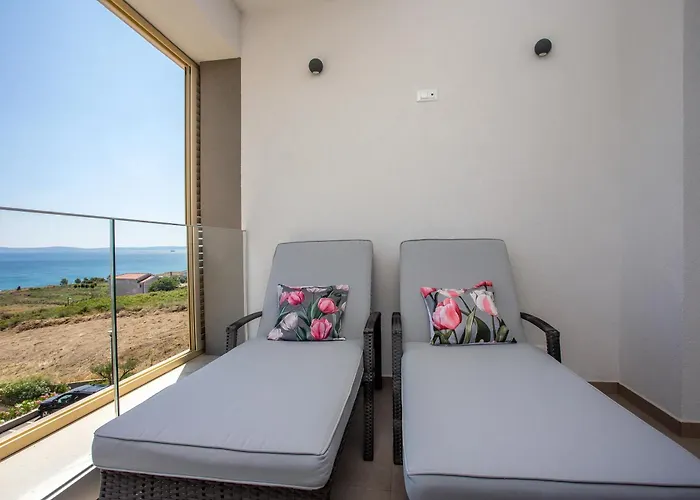 Apartment Seaside Haven Split